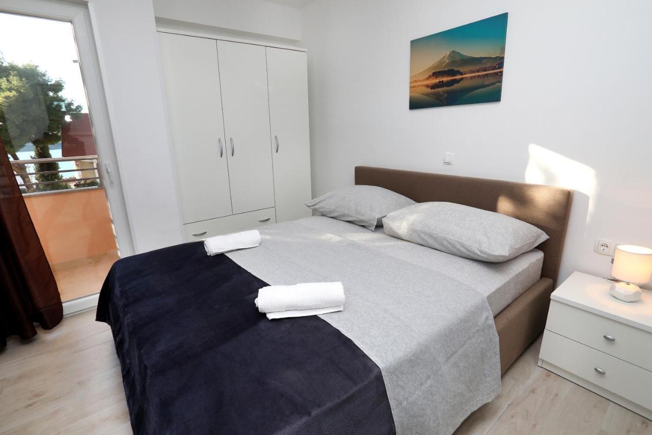 Villa Stella Trogir Exterior photo