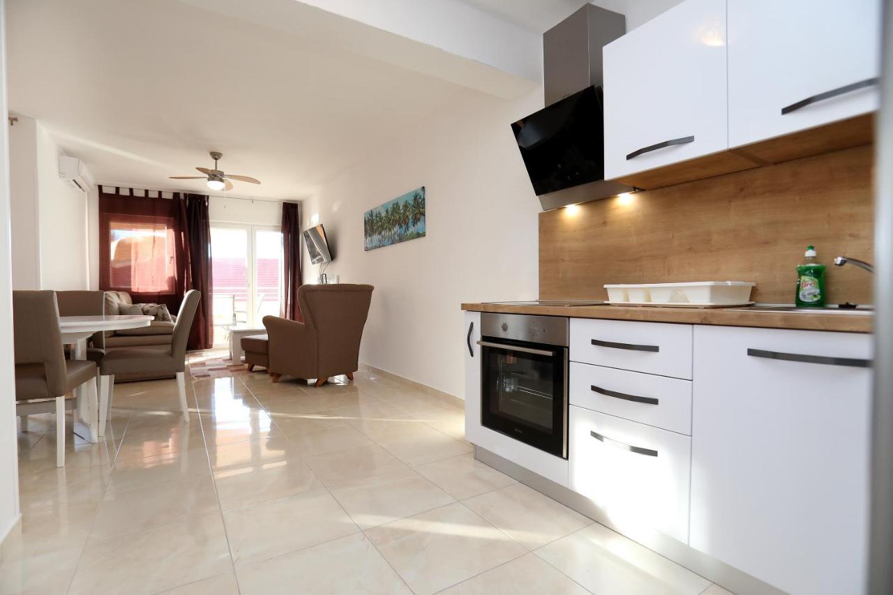 Villa Stella Trogir Exterior photo