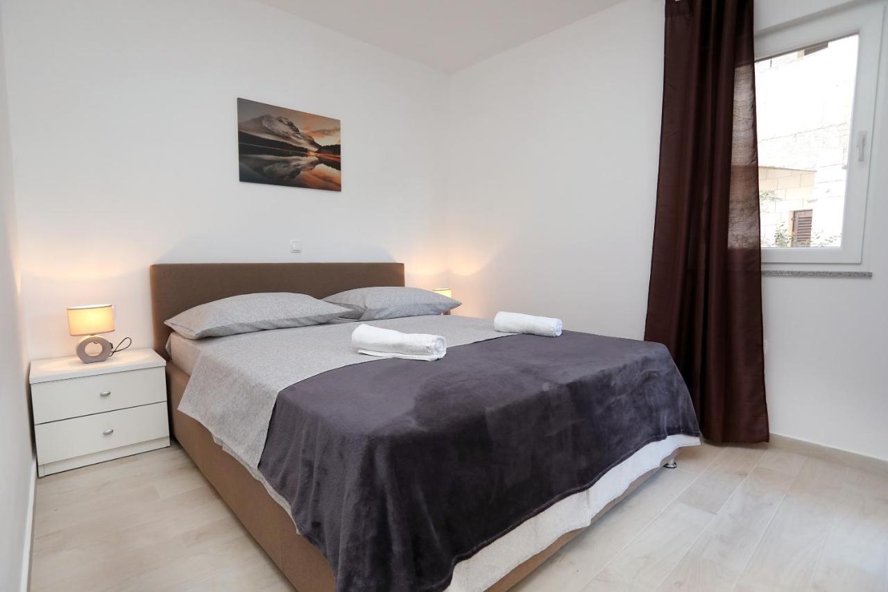 Villa Stella Trogir Exterior photo